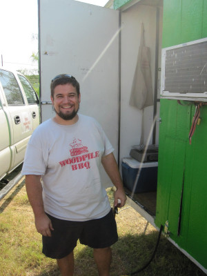 Man Up: Tales of Texas BBQ™: Levi Smith , pitmaster of Woodpile BBQ ...