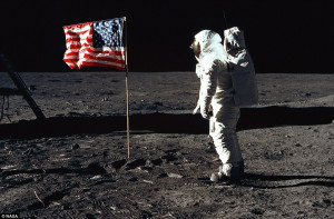 They put a man on the moon: Astonishing images of Apollo 11 mission ...