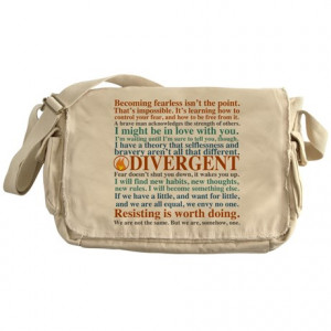 Divergent Quotes Messenger Bag
