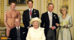 prince-harry-naked-royal-family2a
