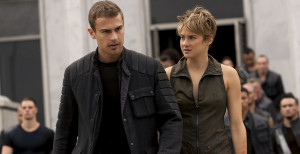 new insurgent clips eric faces tris and four moments before death tris ...
