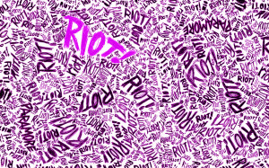 Paramore RIOT!purple