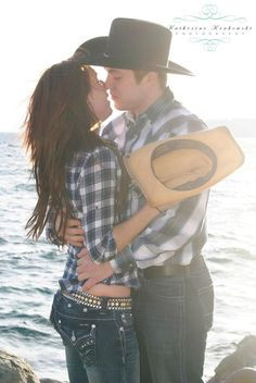 ... girlfriend Smile Laugh Live Be Happy Free Portrait Family #cowgirl #