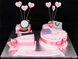 ... Cake+for+an+18th+Birthday+with+Handmade+Sugarpaste+Make-Up+and