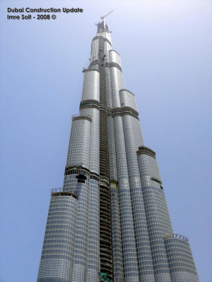 Burj Dubai now became the tallest building in the world