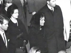 ... Clint Hill.: Jackie Kennedy, Clint Hills, Capitol Rotunda, Kennedy