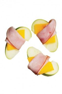 ham and cheese apple rollers - just cut thin apple slice, place a ...