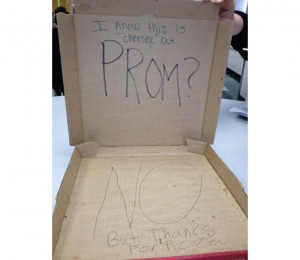 The 10 Best Ways to Ask Someone to Prom