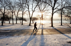 Cold weather means fewer people moving around: study