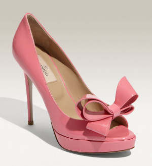 The pink Valentino bow pump shoe, in honor of Groundhog Day and an ...