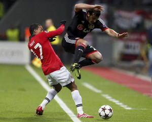 United's Nani, left, during their Champions League Group A soccer ...