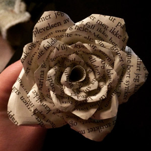 Making a book pages rose bouquet  a good way to make us of a ...