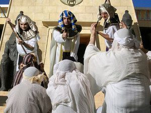 Joseph meets his brothers when they visit Egypt to buy grain. (Genesis ...