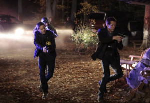 Still of Kevin Bacon and Shawn Ashmore in The Following (2013)