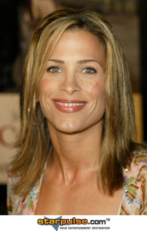 Christina Cox Pictures & Photos