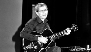 Chet Atkins alone