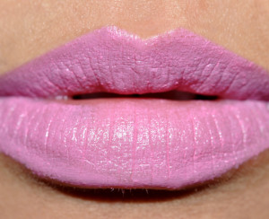 MAC & Nicki Minaj Pink Friday Lipstick Review, Photos, Swatches