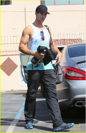 Studio Victoria Justice And