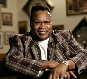 Larry Holmes in NYC At quot Shadow Box quot Holmes Doc Screens TONIGHT