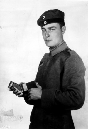 All Quiet on the Western Front 1930 - Lew Ayres