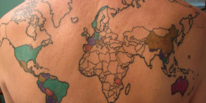 Guy tattoos the world map on his back, colours in every new country he ...