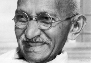 Description Mahatma Gandhi, close-up portrait.jpg