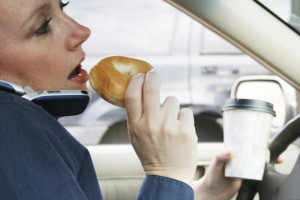 Top 10 Distractions for New Drivers [SLIDESHOW]