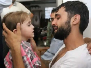 this-video-of-a-syrian-father-reunited-with-the-son-he-thought-was ...