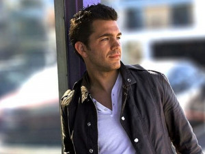 Andy Grammer...