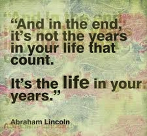 its the life in your years life picture quote