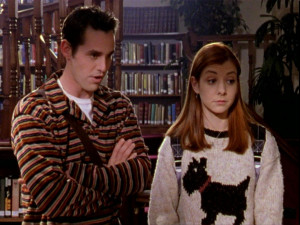 Buffy the Vampire Slayer Willow: Dog sweater (worn in Surprise)