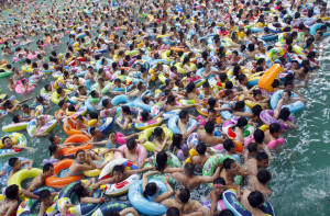 crowded Chinese swimming pool