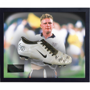 Paul Gascoigne Signed Football Boot 20 Discount Offer