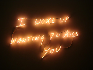 neon_tracy_emin_i-woke-up-wanting-to-kiss-you