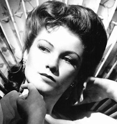 Anne Baxter – as Eve Harrington in All About Eve .