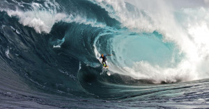 top-5-wipeout-surf-big-waves-grosses-vagues.jpg