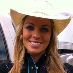 Jessica Holmberg #RodeoGirls More
