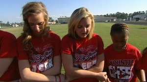 texas high school cheerleaders