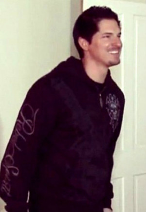 zak-zak-bagans-33022175-500-726.jpg