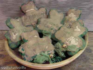 Details about Primitive Irish Shamrocks Gaelic Quotes Spring Tucks ...