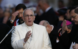 Pope Francis: ‘People should spend time in silence this Christmas’