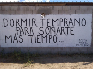 Love quotes in spanish written on the wall (6)