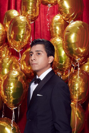 revolori revolori tony hamilton turner autographs tony revolori ...