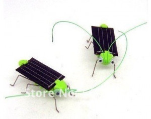 10pcs/lot Solar Grasshopper, Green gift, Solar Powered bug ,Solar Gift ...