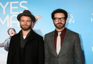 is danny masterson and christopher masterson brothers