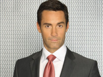 Jay Harrington as Ted Crisp