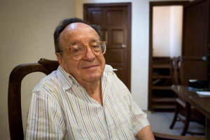 Chespirito se encuentra delicado pero estable