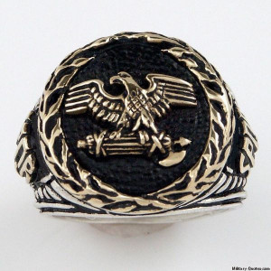 14 karat gold roman eagle ring