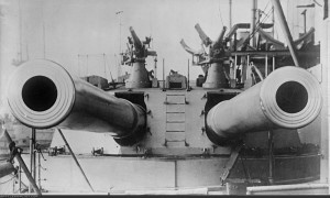 One of HMS Dreadnought's 12-inch gun turrets, between ca. 1910 and ca ...