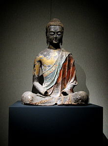 Buda sentado de la dinastía Tang ( provincia de Héběi ), alrededor ...